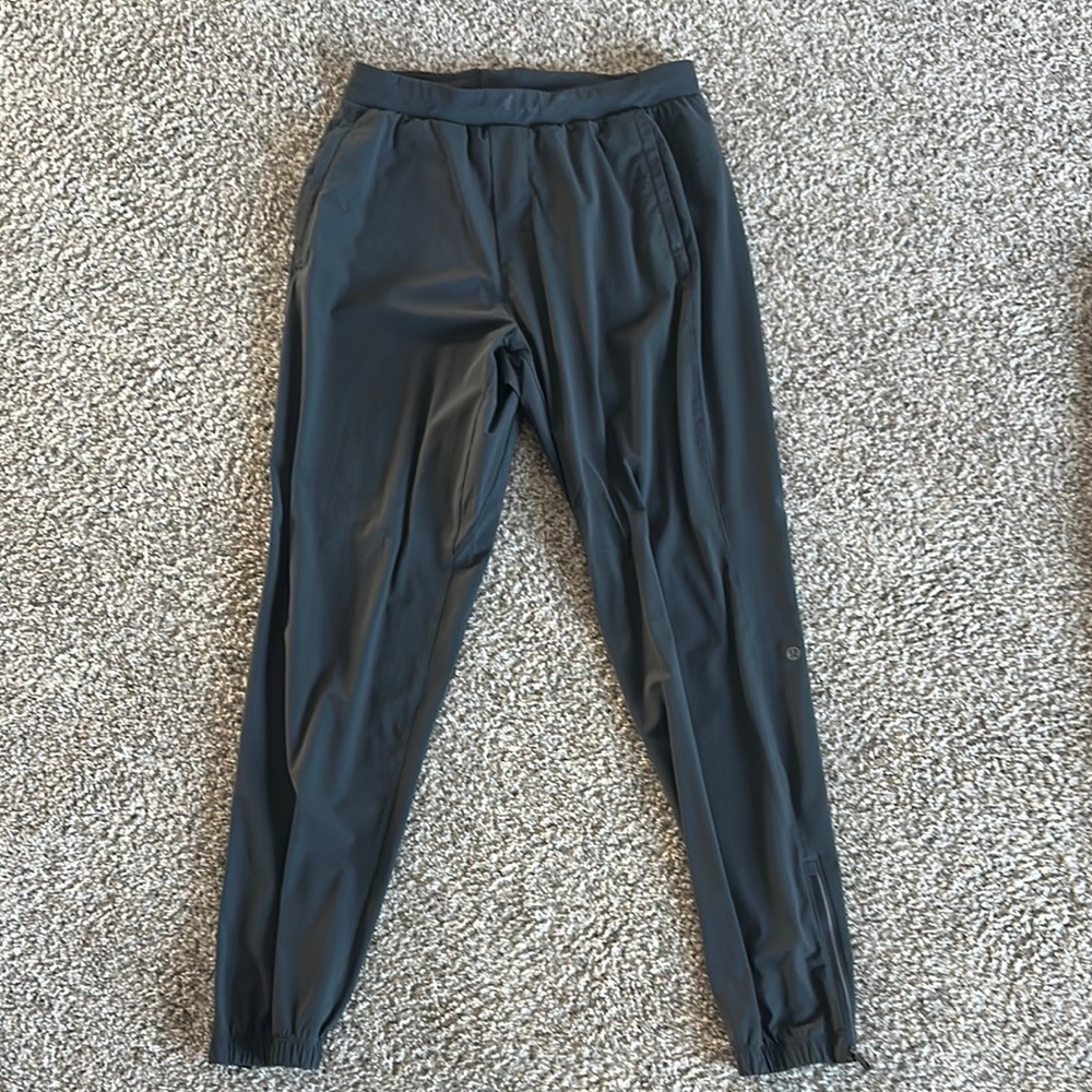 Lululemon Surge Jogger Pant - Grey